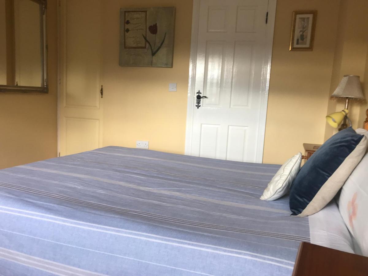 Teac Seain Bar & Bnb Anascaul Kültér fotó