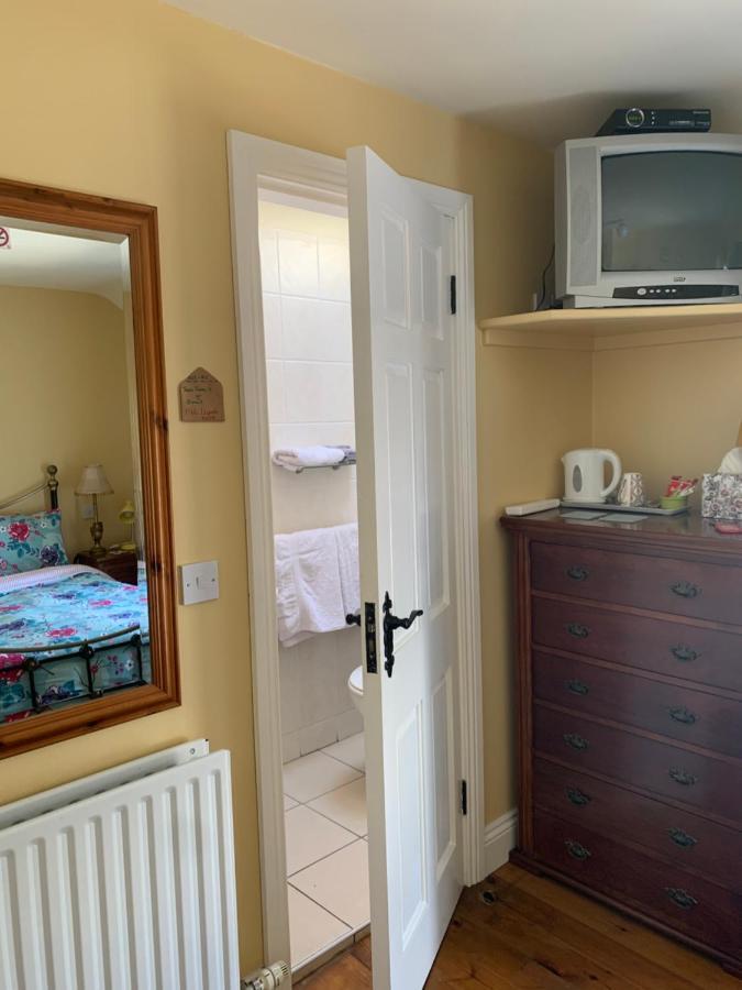 Teac Seain Bar & Bnb Anascaul Kültér fotó