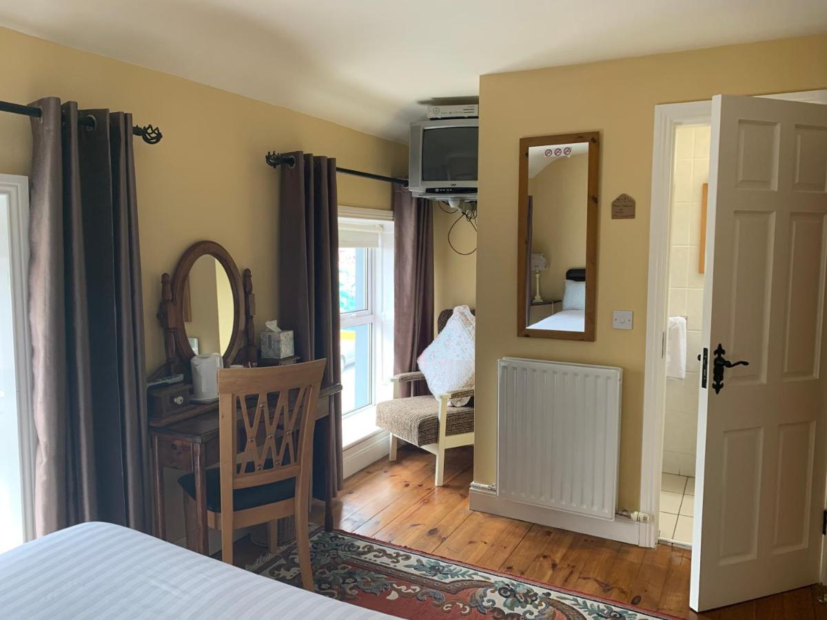 Teac Seain Bar & Bnb Anascaul Kültér fotó